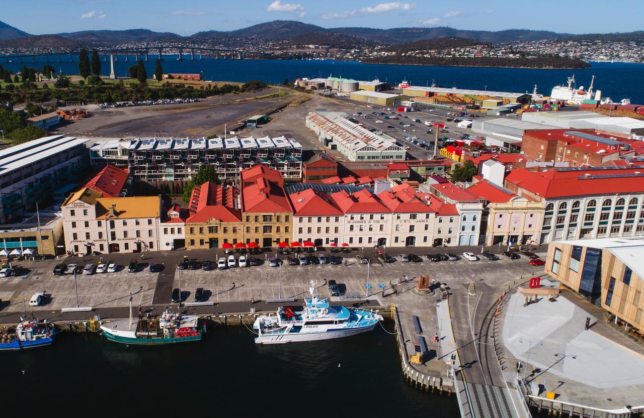 The Henry Jones Art Hotel Hobart Luaran gambar Aerial view of the Port of Devonport